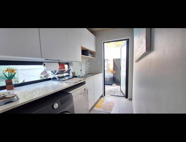 3 BEDROOM PROPERTY TO RENT IN HAZELWOOD